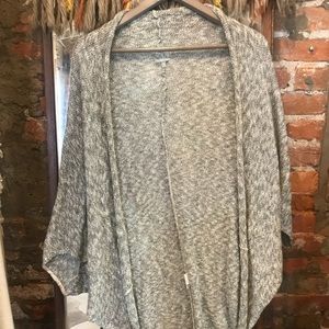 ✨Amazing Snug Cardigan!✨